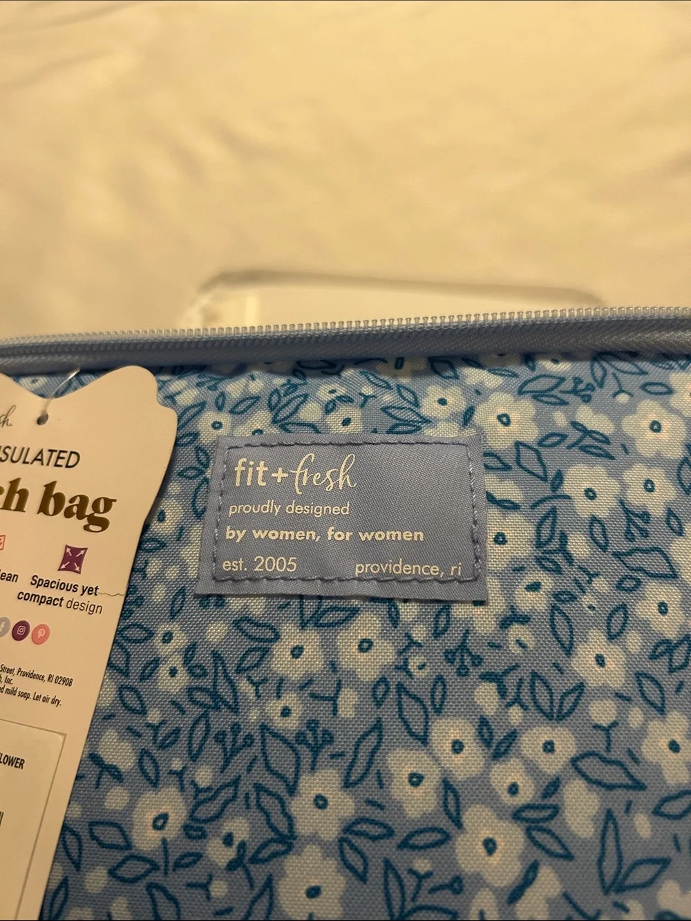 Fit and Fresh kids insulated lunch bag new.